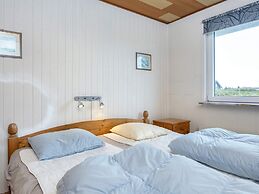 10 Person Holiday Home in Harboore