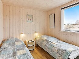 5 Star Holiday Home in Albaek