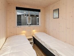5 Star Holiday Home in Albaek