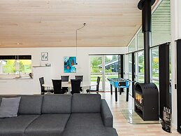 6 Person Holiday Home in Fjerritslev-by Traum
