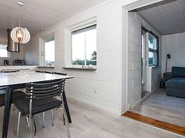 6 Person Holiday Home in Juelsminde