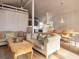 8 Person Holiday Home in Frorup-by Traum