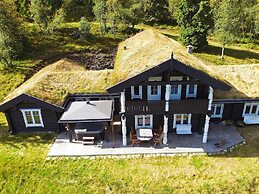 15 Person Holiday Home in Fåvang