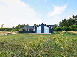 9 Person Holiday Home in Hojslev-by Traum