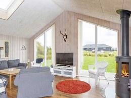 9 Person Holiday Home in Hojslev-by Traum