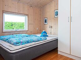 Spacious Holiday Home in Hejls near Sea