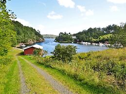 10 Person Holiday Home in Tvedestrand-by Traum