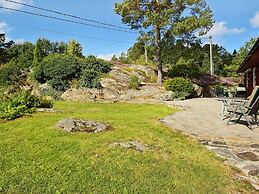 10 Person Holiday Home in Tvedestrand-by Traum