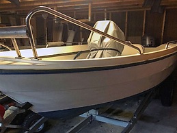 6 Person Holiday Home in Aukra