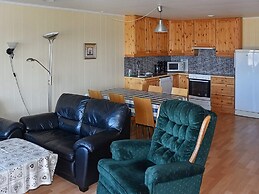 6 Person Holiday Home in Aukra