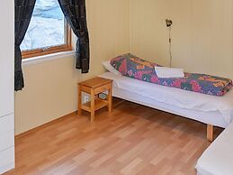 6 Person Holiday Home in Aukra