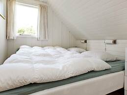 6 Person Holiday Home in Oksbol