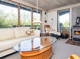 6 Person Holiday Home in Glesborg-by Traum