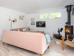 6 Person Holiday Home in Juelsminde