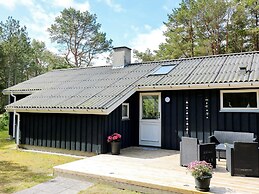 Lovely Holiday Home with Terrace near Hadsund