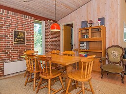 6 Person Holiday Home in Orsted-by Traum