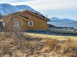 6 Person Holiday Home in Aukra