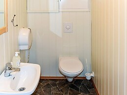 6 Person Holiday Home in Aukra