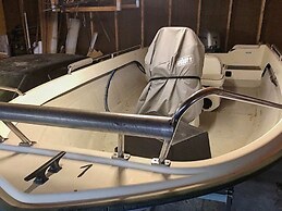 6 Person Holiday Home in Aukra