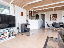 6 Person Holiday Home in Borkop