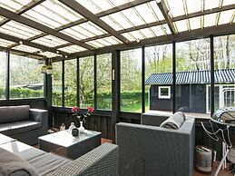 6 Person Holiday Home in Odder-by Traum
