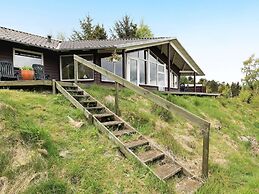 6 Person Holiday Home in Hojslev