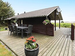 6 Person Holiday Home in Hojslev-by Traum