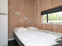 6 Person Holiday Home in Hojslev-by Traum