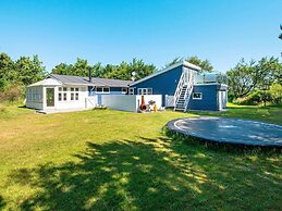 Simplistic Holiday Home in Ringkøbing near Sea