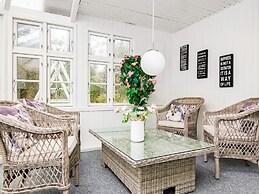 Simplistic Holiday Home in Ringkøbing near Sea