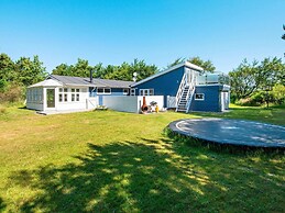 Simplistic Holiday Home in Ringkøbing near Sea