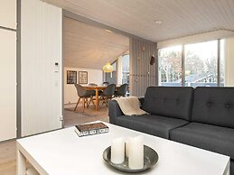 6 Person Holiday Home in Albaek-by Traum