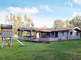 Fantastic Holiday Home with Sauna near Roslev