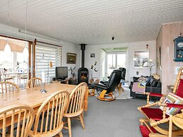 6 Person Holiday Home in Hirtshals