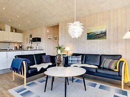 8 Person Holiday Home in Lokken-by Traum