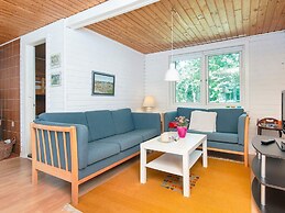 Cozy Holiday Home in Glesborg near Sea