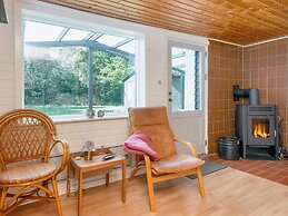 Cozy Holiday Home in Glesborg near Sea