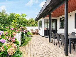 8 Person Holiday Home in Struer-by Traum