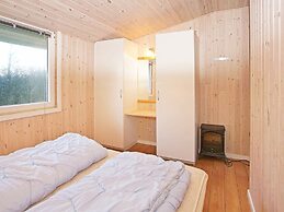 6 Person Holiday Home in Hemmet