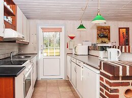 6 Person Holiday Home in Hemmet