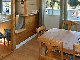 8 Person Holiday Home in Uggdal