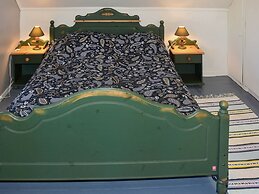 8 Person Holiday Home in Uggdal