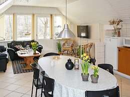 6 Person Holiday Home in Hadsund-by Traum