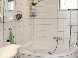 6 Person Holiday Home in Hadsund-by Traum