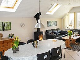 6 Person Holiday Home in Hadsund-by Traum