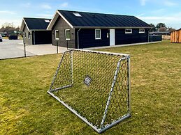 20 Person Holiday Home in Glesborg