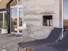 20 Person Holiday Home in Glesborg