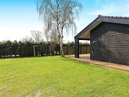 8 Person Holiday Home in Hadsund-by Traum