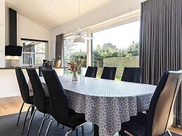 8 Person Holiday Home in Hadsund-by Traum