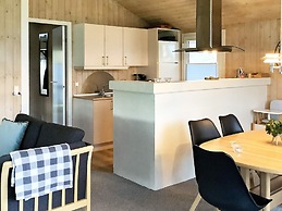 6 Person Holiday Home in Jerup-by Traum